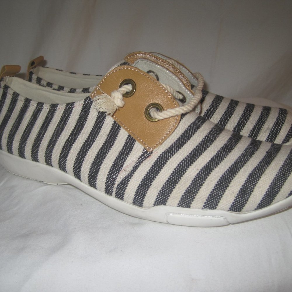 Ros Hommerson Calypso Striped Shoes Women's 12W